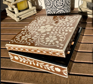 <b>Rustic</b> Solid Mango Acacia Pine Timber Eco-Friendly Buddhist Theme Storage Box with Resin Inlay Custom Logo Wall Hanging Design - Product Image 5