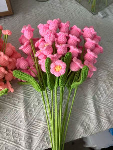 Ramo de Orquídeas Tejidas a Mano con Flores Tejidas, Precio al por Mayor, Navidad, Graduación, Halloween, Asa Tejida Elegante - Product Image 5