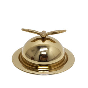 Support de gâteau de forme ronde en métal doré décoratif pour la maison fini or pour la fête d'anniversaire de mariage gâteau dôme fait à la main en vrac - Product Image 1