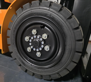 Montacargas Neumáticos NUEVOS CERTIFICADOS 2025 FD30F en Venta - Product Image 3