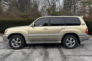 Toyota Land Cruiser V8 2007 d'occasion, transmission intégrale, différentiel central verrouillable - Product Image 3
