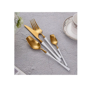 Nouveautés Set de couverts en laiton 4 pièces Design traditionnel Set de couverts en acier miroir personnalisé meilleure vente - Product Image 1