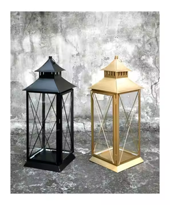 Linternas de decoración navideña Linternas de metal de gran venta con vidrio especial para velas, con diseños de metal coloridos tradicionales - Product Image 2