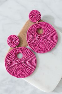 Pendientes ligeros con cuentas y bordados - Product Image 6