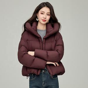 Veste matelassée simple et chaude en duvet de canard blanc à 90 % pour femme - Product Image 2