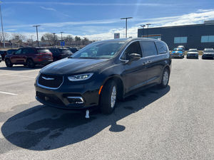 2025 Chrysler PACIFICA SELECT Usado - Product Image 2