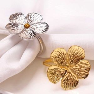 Serviette en or doux avec doublure en laiton Rond de serviette pour fête de mariage Dîner Décoration de table de Noël Rond de serviette en métal minimaliste - Product Image 4