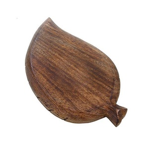 Plateau en bois pour vaisselle alimentaire avec finition peinte de qualité standard Plateau de service en bois Design décoratif - Product Image 1