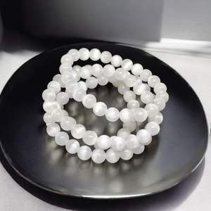 คริสตัลซีลีไนต์ยอดนิยมสำหรับสร้อยข้อมือพร้อมลูกปัดกลม23เม็ดเพื่อความชัดเจนและพลังงานทำความสะอาดเป็นของขวัญ - Product Image 3