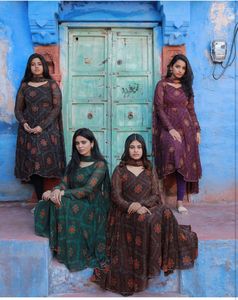 Premium Designer Solid Faux Georgette Bandhni Imprimé Readymade Robe Dupatta Maruti Fashion Export pour Indien Pakistanais Vêtements - Product Image 6