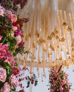 มาลัยดอกไม้ทำจากผ้าเทียมมีกระดิ่งดอก Gajra สำหรับตกแต่งเพดานของจีนใต้ - Product Image 3