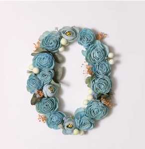 Alfabetos Florales Personalizados, Iniciales Florales con Firma, Alfabeto Floral Personalizado, Letra Floral Personalizada, Arte Mural con Flores, Monogramas Florales - Product Image 1