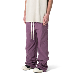 Pantalon de survêtement en nylon pour hommes-Style décontracté écologique et respirant Léger Service OEM/ODM Couleurs personnalisées disponibles - Product Image 3