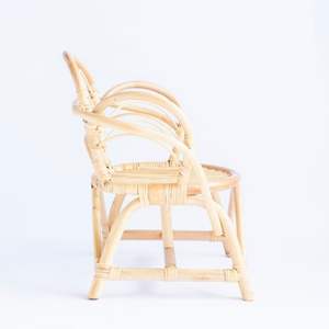 Silla de bebé de ratán de color natural respetuosa con el medio ambiente de Diseño Popular, sillas sólidas en forma de pavo real para niños pequeños - Product Image 2