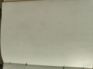 Journal en cuir classique fait à la main de taille B5 style couverture rigide avec fermeture sécurisée à bouton pour l'écriture - Product Image 3