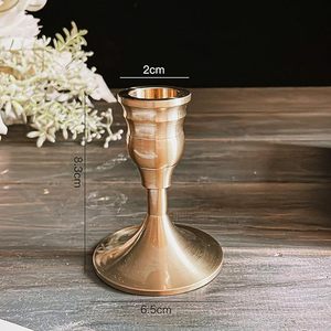 เชิงเทียนโลหะทองเหลืองสไตล์โบราณแท่งเทียนดีไซน์ใหม่ทันสมัย - Product Image 3