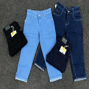 Venta al por mayor ligero niñas Denim Capris Durable Summer Outfits con técnicas lavadas - Product Image 1