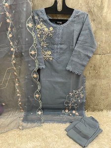 Belle Robe Incroyable Haute Sur Demande Heavy Organza Salwar Suit & Dupatta Avec Broderie Travail Fabrication De L'Inde À Vendre - Product Image 6