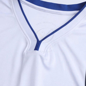 Ropa de práctica Recién llegado Transpirable Tallas grandes Conjuntos de uniformes de baloncesto Diseño personalizado más vendido - Product Image 4