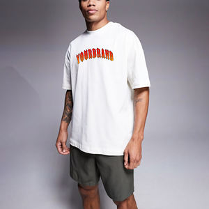 Vente en gros 100% coton 2 pcs ensemble t-shirt et short pour hommes logo brodé personnalisé surdimensionné épaule tombante ensemble de jogging pour hommes - Product Image 4