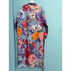 Femmes de haute qualité imprimé fleuri Kantha fait à la main coton Peignoir en peluche taille multicolore Kimono vêtements de nuit pour un usage domestique automne - Product Image 5