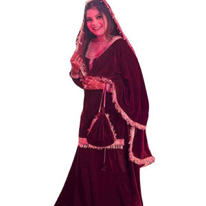 Elegante y Sofisticado Salwar Kameez de Tres Piezas en Tela Georgette Viscosa Pura con Bordado Jari y Pedrería para Bodas y Fiestas - Product Image 1