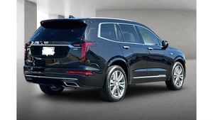 Cadillac XT6 Premium Luxury AWD 2025, Seminuevo, Motor Turbo, Caja de Cambios Automática, Asientos de Cuero Oscuro - Product Image 2