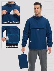 Chaqueta de lluvia empacable para hombre, cortavientos ligero con capucha, resistente al agua, senderismo, viajes, chaquetas reflectantes - Product Image 5