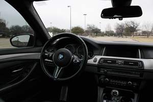 BMW M5 2014 USADO, Volante a la Izquierda/Derecha - Product Image 2