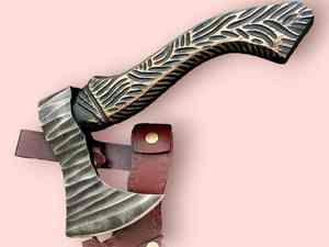 Hache Viking artisanale en acier à haute teneur en carbone, manche en bois de rose, étui en cuir, personnalisable, 1,5 kg, multi-usages - Product Image 6