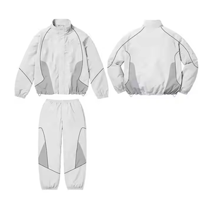 Ensemble de survêtement à capuche en nylon extensible dans quatre directions, unisexe, grandes tailles, avec logo personnalisé, idéal pour le sport – Vente en gros - Product Image 4