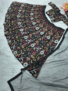 ชุดเสื้อผ้าตาข่ายผีเสื้อแบบพรีเมียมสีดำสุดฮอตและดูสวยในงานแต่งงานและปาร์ตี้พิเศษ lehenga choli - Product Image 5