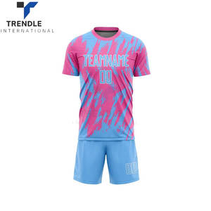 เสื้อครึ่งตัวและกางเกงขาสั้นแบบยูนิเซ็กซ์ ชุดฟุตบอลแบบกำหนดเองสำหรับผู้ใหญ่ ชุดฝึกซ้อมฟุตบอล ปรับแต่งได้ 100% โพลีเอสเตอร์ - Product Image 2