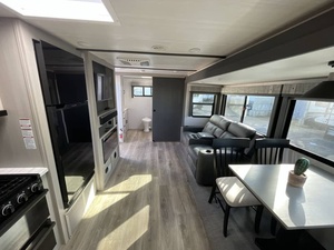Camping-car d'occasion 2023 Foorest River Salem 25RBHL - Product Image 5