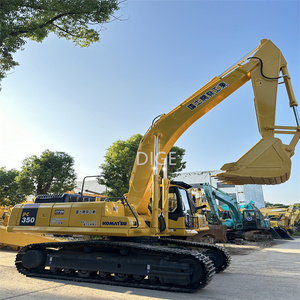 Excavatrice sur chenilles hydraulique d'occasion Komatsu PC35 de 3,5 tonnes, 2018-2022, avec godet de 0,13 m³, composants d'origine japonais (moteur, pompe) - Product Image 4