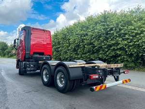 Camion benne VOL-VO FH 540 6X4 neuf/d'occasion avec caméra arrière 360°, capacité de charge 31-40T, norme Euro 6, moteur diesel Dongfeng, transmission automatique - Product Image 6