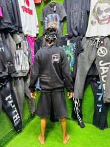 Sweat-shirt à capuche pour hommes avec patchs personnalisés lourds brodés délavés à l'acide Vintage - Product Image 2