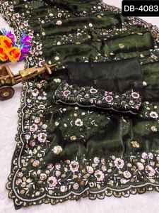 Sari indien tendance en soie Barbari avec broderie lourde, travail de pallu à double séquence et pièces de blouse à motifs fantaisistes - Product Image 4