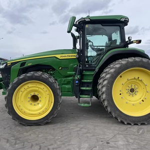 รถแทรกเตอร์230 8R 2022 John Deere พร้อมเครื่องยนต์ดีเซลของ Kubota อุปกรณ์ในฟาร์มมือสอง