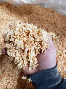 Virutas de Madera Orgánicas, Material Natural para Hábitats de Animales, Residuos Agrícolas, Almacenamiento Seco y Cubierto, 12 Meses de Vida Útil - Product Image 1