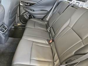 Pre-owned Clean 2022 Subar-u outback limited - Product Image 3