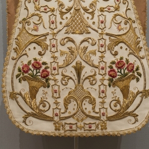 Chasuble de luxe en soie blanche, brodée à la main avec fil doré, pour cérémonies religieuses, échantillon gratuit, personnalisable - Product Image 5