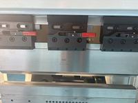 Presse plieuse électrique entièrement automatique CNC efficace 3-100 tonnes