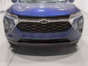 SUV LS FWD 2024, moteur 3 cylindres atmosphérique de 4,1 L (137 ch, 162 lb-pi de couple), boîte automatique à 6 vitesses, sièges en cuir - Product Image 3