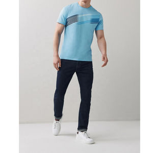 T-shirts en coton avec logo personnalisé pour hommes T-shirts à col rond en coton streetwear pour hommes T-shirts à la mode d'été avec impression personnalisée - Product Image 5