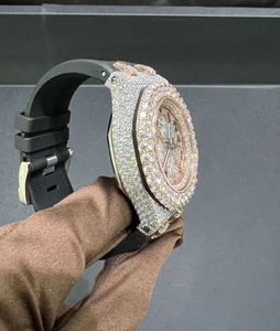 Montre de luxe en diamant avec mouvement automatique Glacé VVS Moissanite Quartz Montre-bracelet Hip Hop Bijoux pour elle - Product Image 3