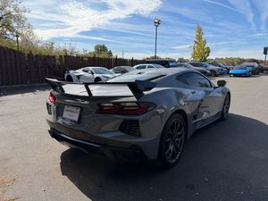 nEATLY uSED 2024 Che-v-rolet Corv-ette Stin_gray 3LT Coupe RWD - Product Image 4