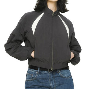 Veste coupe-vent en nylon léger pour femmes, col montant en toile recadrée personnalisée, veste vierge imperméable zippée de style rue haute - Product Image 4