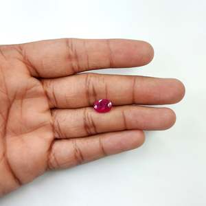 Pierre précieuse naturelle non traitée de 2,92 carats : Rubis du Mozambique, Pierre de lune arc-en-ciel naturelle, Péridot, Tanzanite, Opale rose, Opale, Couleurs turquoise, Coupe ovale - Product Image 3