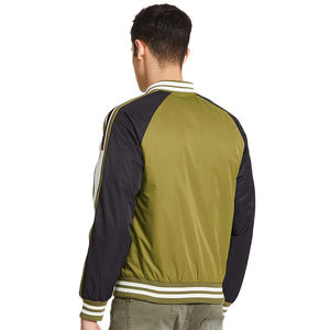 แจ็คเก็ตบอมเบอร์กันลมสำหรับผู้ชายเสื้อแจ็กเก็ตดีไซน์ใหม่ล่าสุดสีตัดกันตามสั่ง2025 - Product Image 2